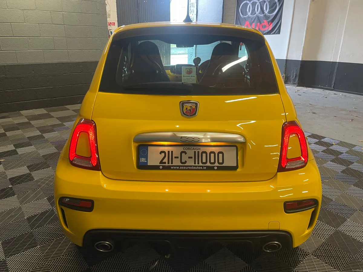 211 Abarth 595 Tourismo 1.4 T-Jet - Image 4