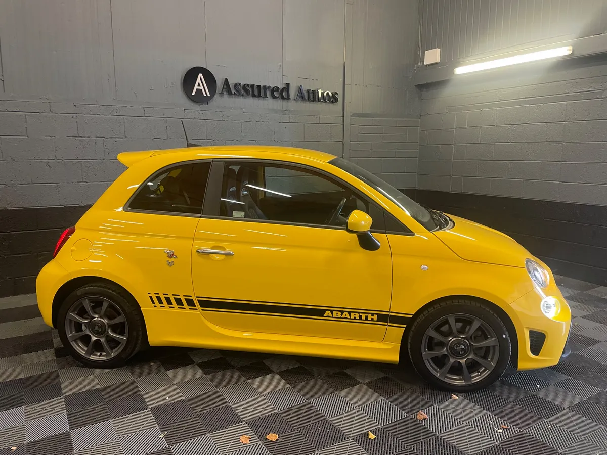 211 Abarth 595 Tourismo 1.4 T-Jet - Image 2