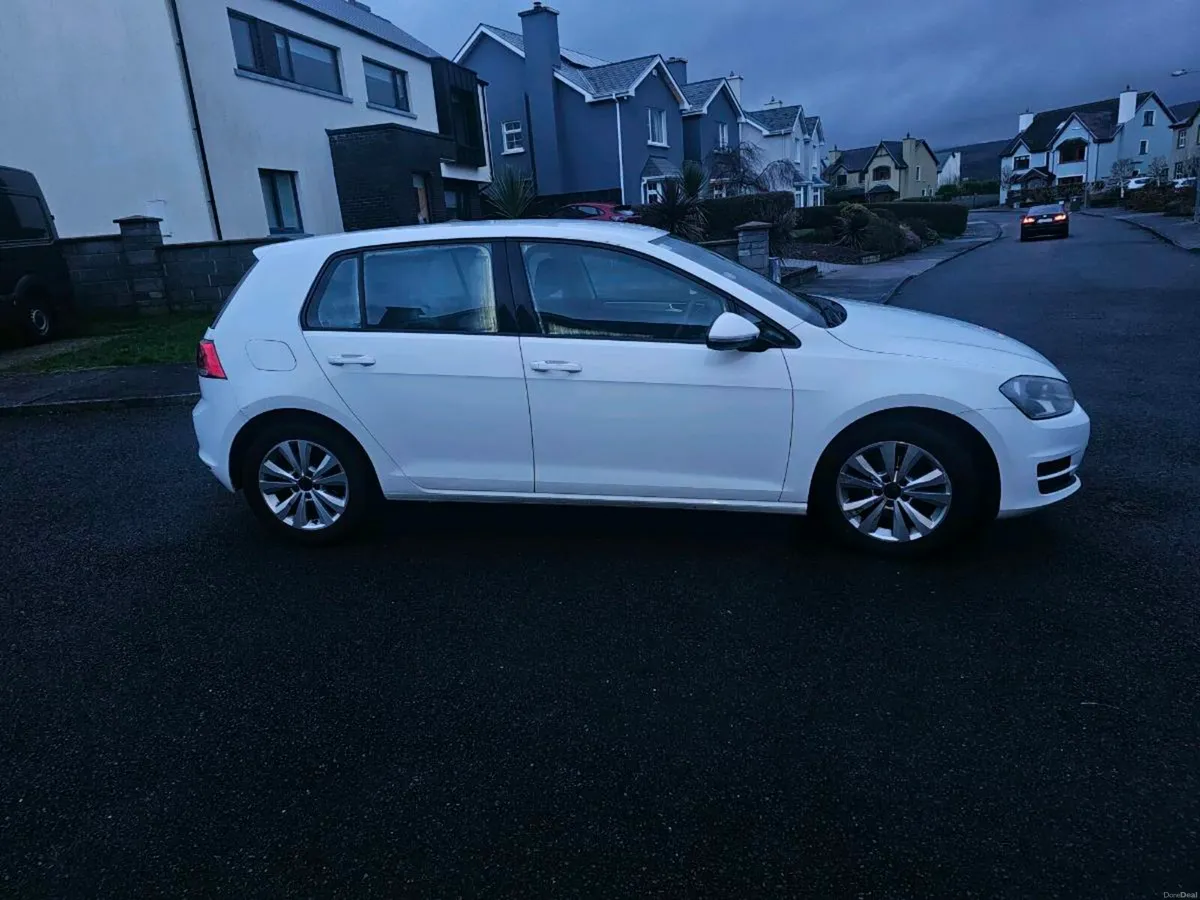 Volkswagen Golf 2013 - Image 3