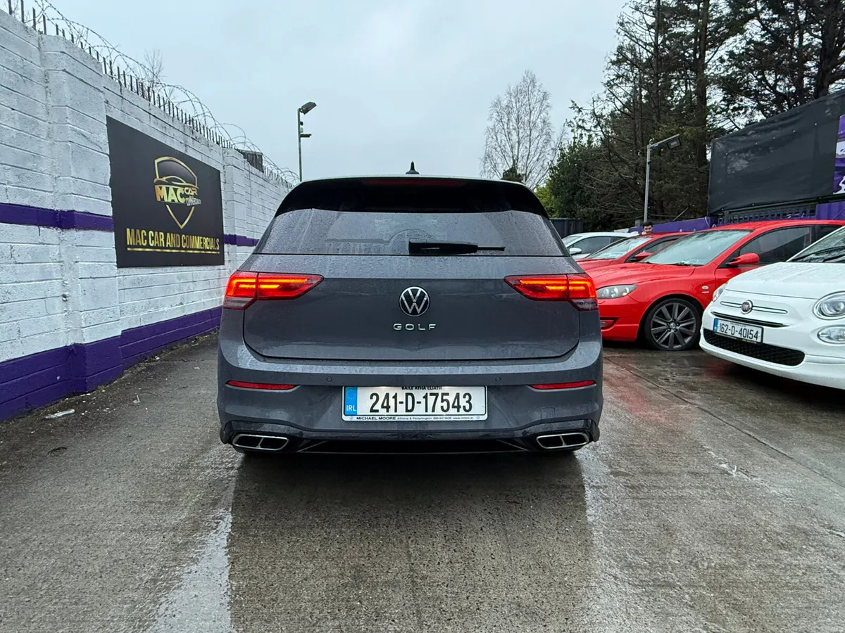 Volkswagen Golf 2024 R-line - Image 6
