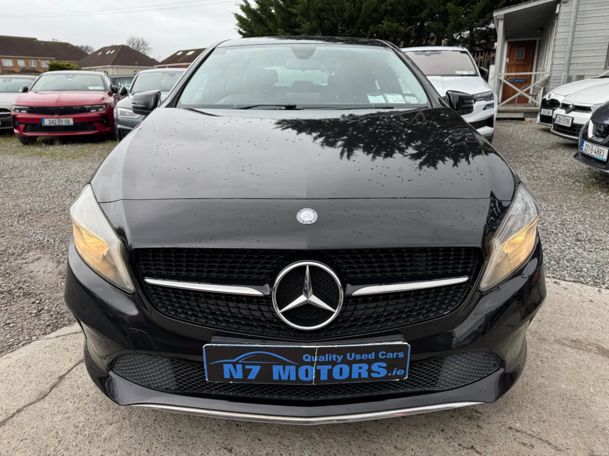 2017 Mercedes-Benz A Class 1.6 STYLE - Image 3