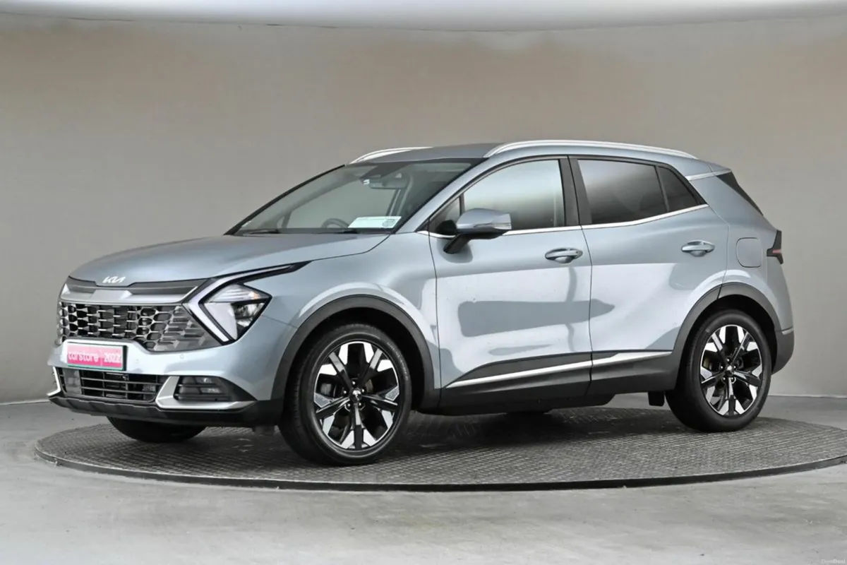Kia Sportage 1.6 PHEV K3**REVERSE CAMERA*PRIVACY G - Image 4