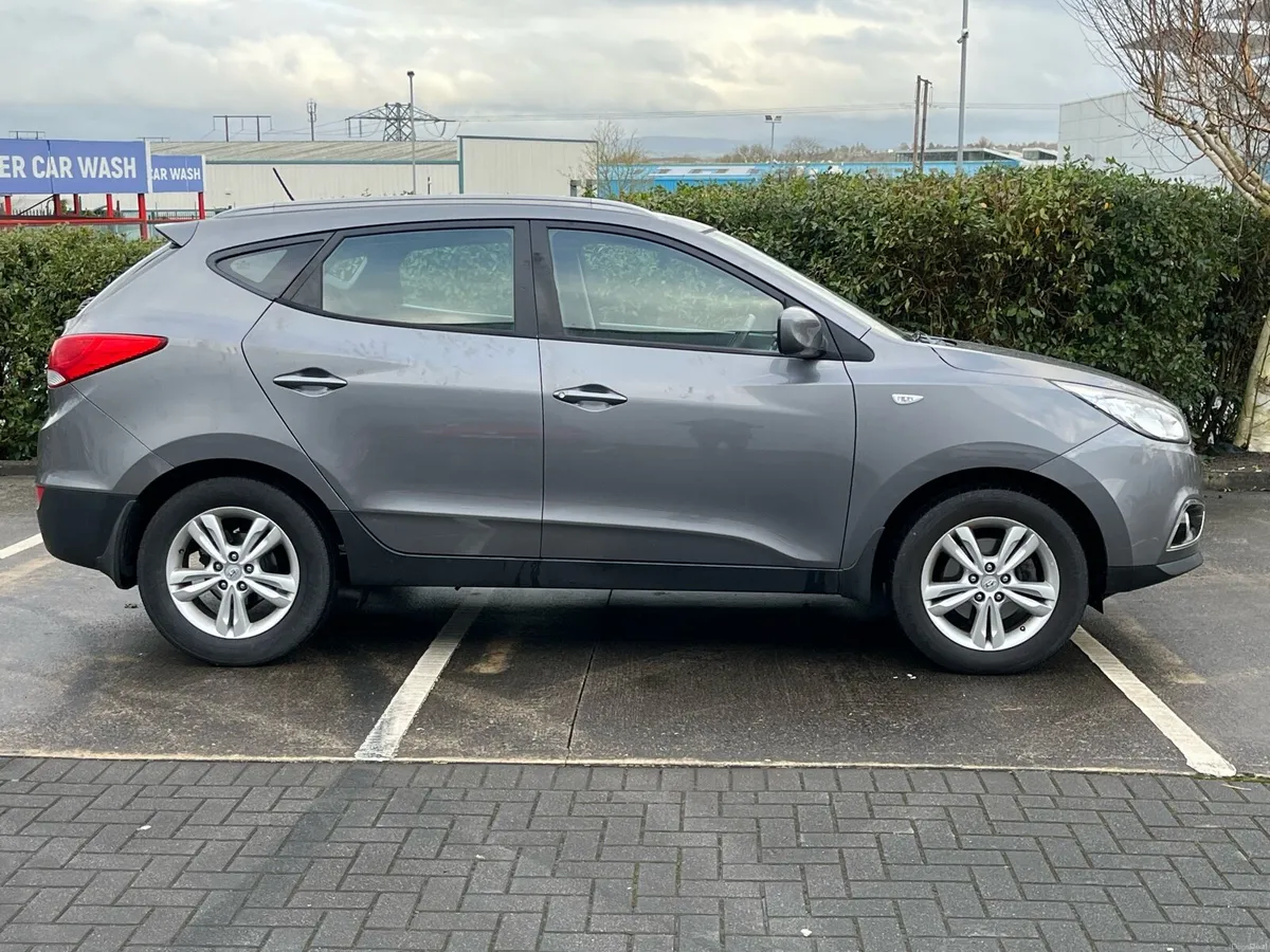 2012 Hyundai Ix35, Only 140km, 1 OWNER - Image 4