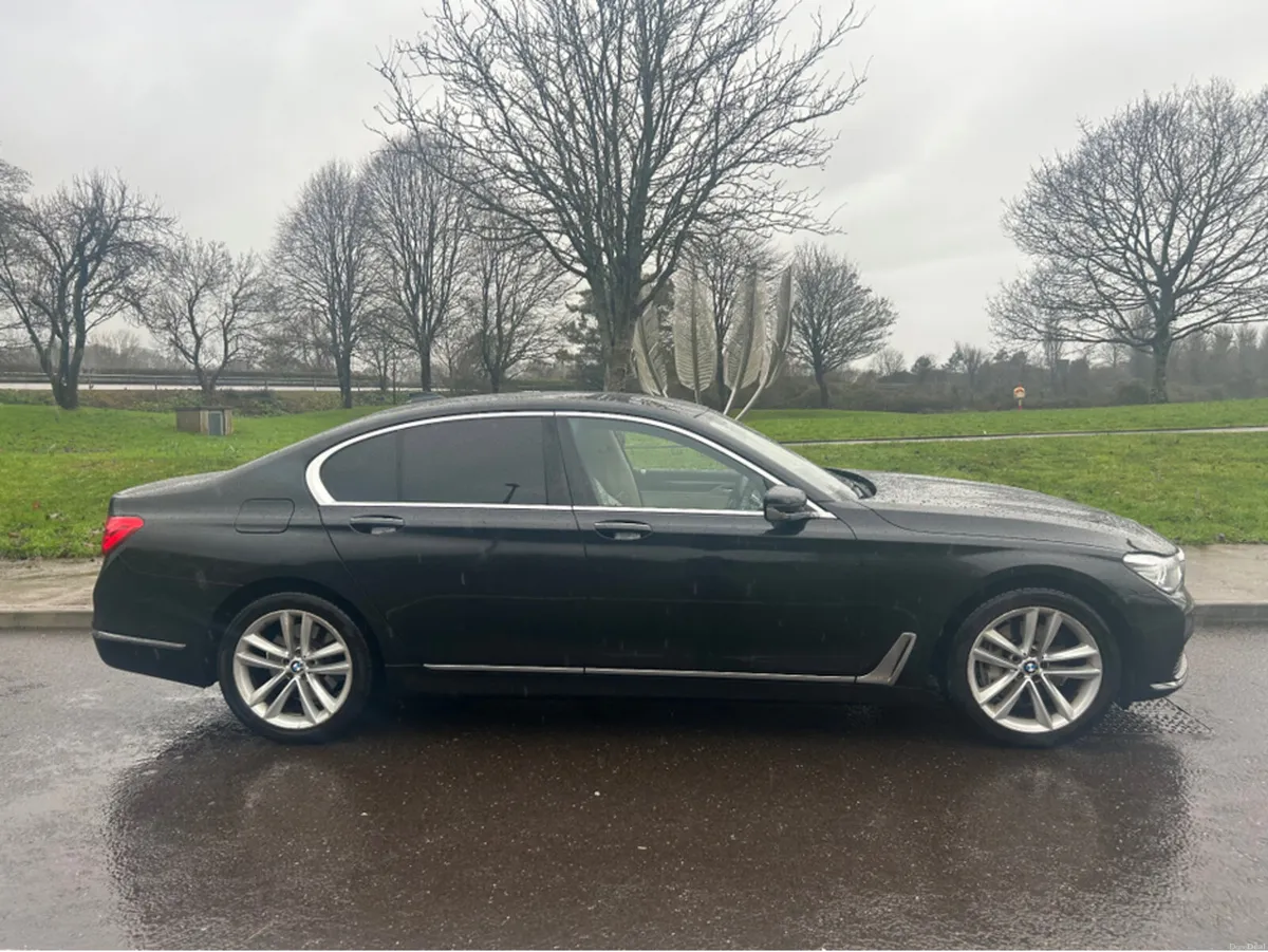 BMW 7-Series 730D 4DR AUTO - Image 3