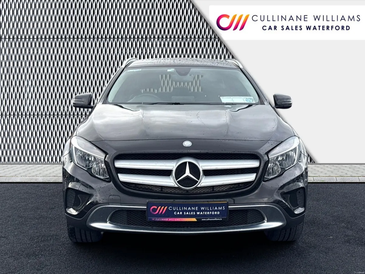 Mercedes-Benz GLA 2016 200D SPORT 2.1 DIESEL 140BH - Image 2