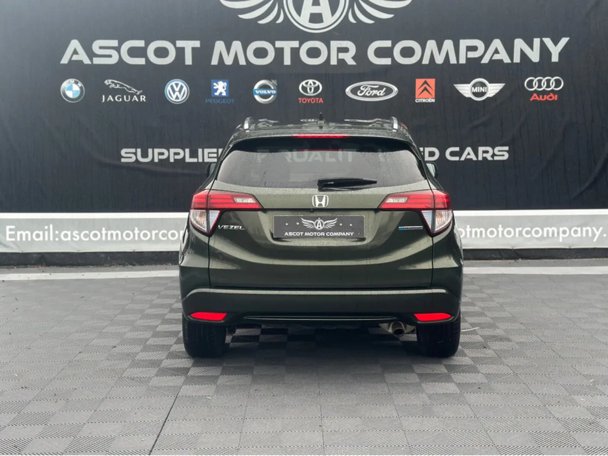 Honda Vezel Automatic - Image 4