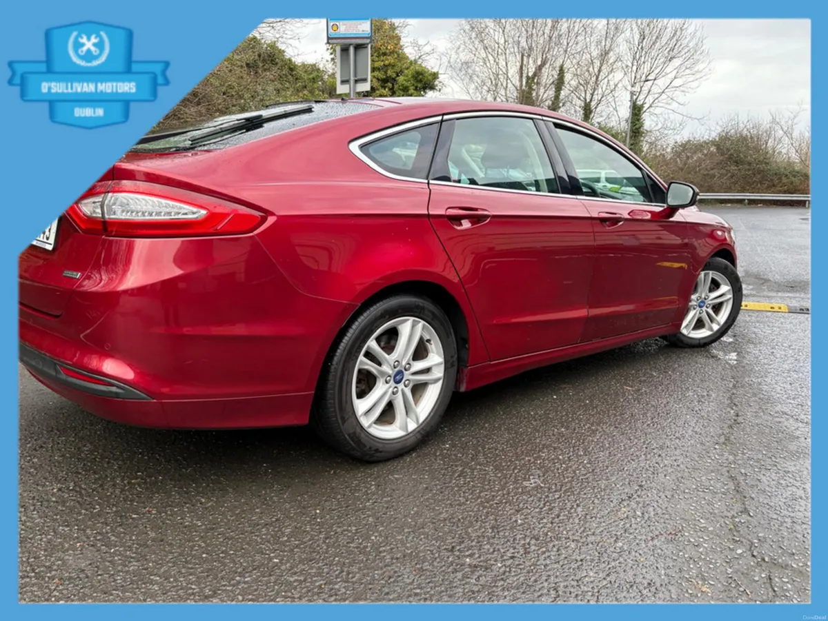 Ford Mondeo ZETEC 5DR 1.5 TDCI 120PS 4DR - Image 4