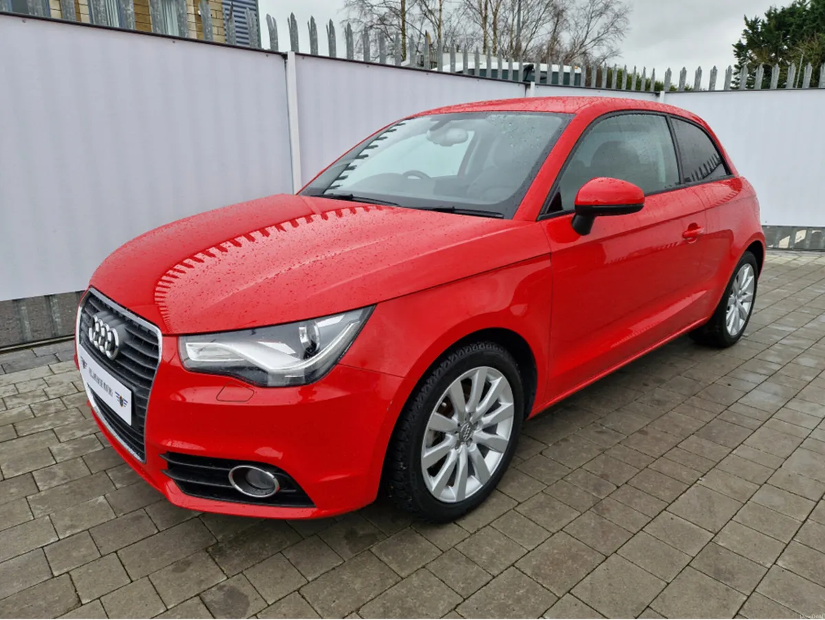 Audi A1 1.4 PETROL AUTO - Image 3
