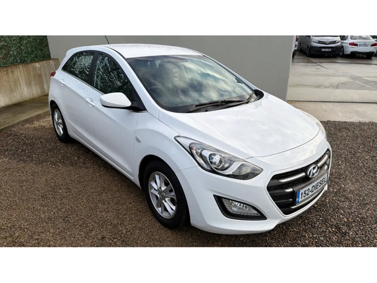 Hyundai i30 SE BLUE DRIVE CRDI - Image 1
