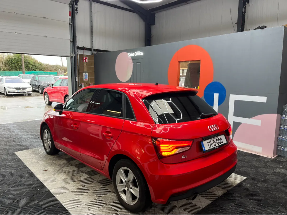 Audi A1 2017 AUDI A1 TFSI 1.0 AUTOMATIC / PARKING - Image 4