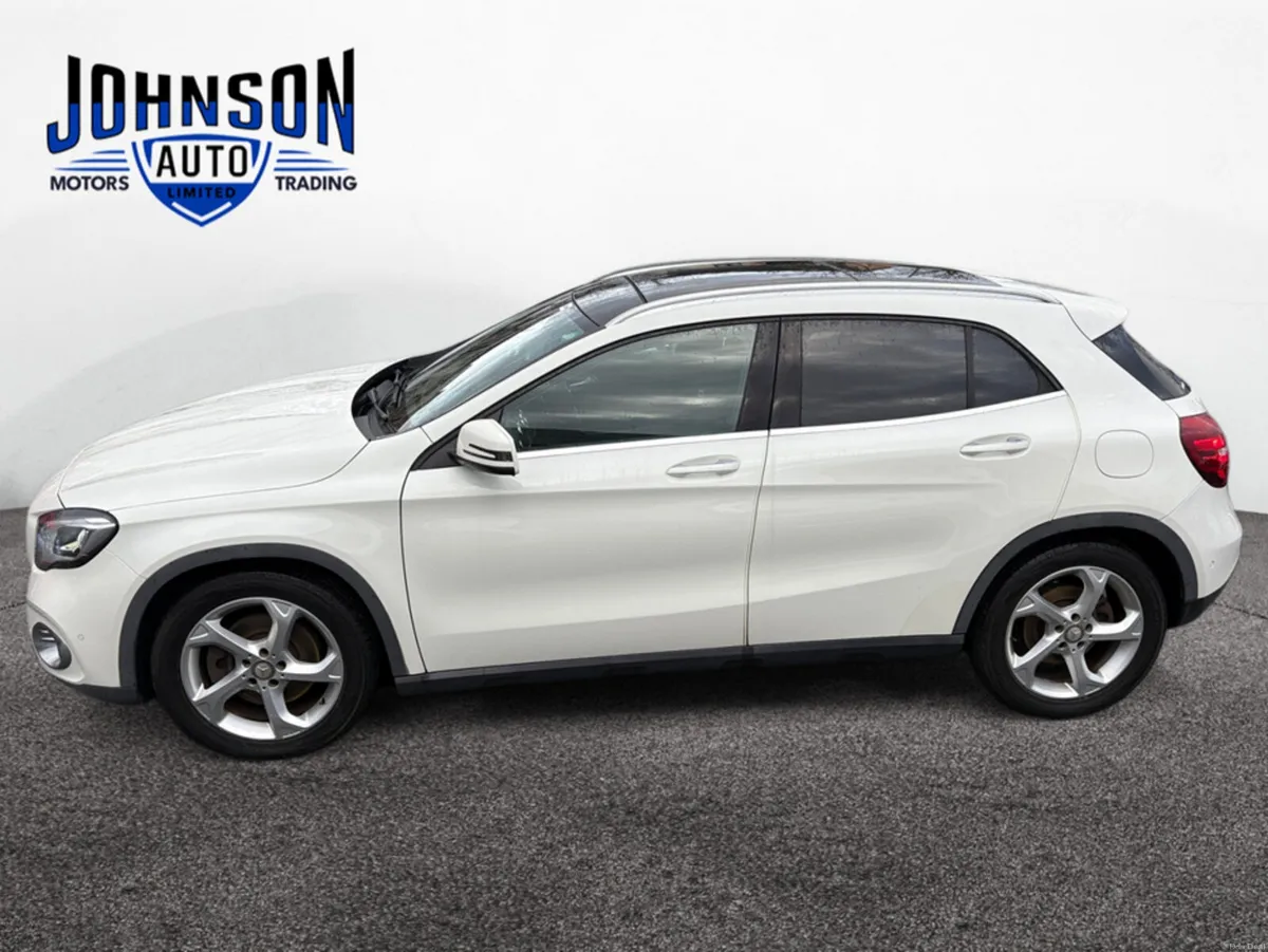 Mercedes-Benz GLA 2.0 Petrol Auto - Image 3