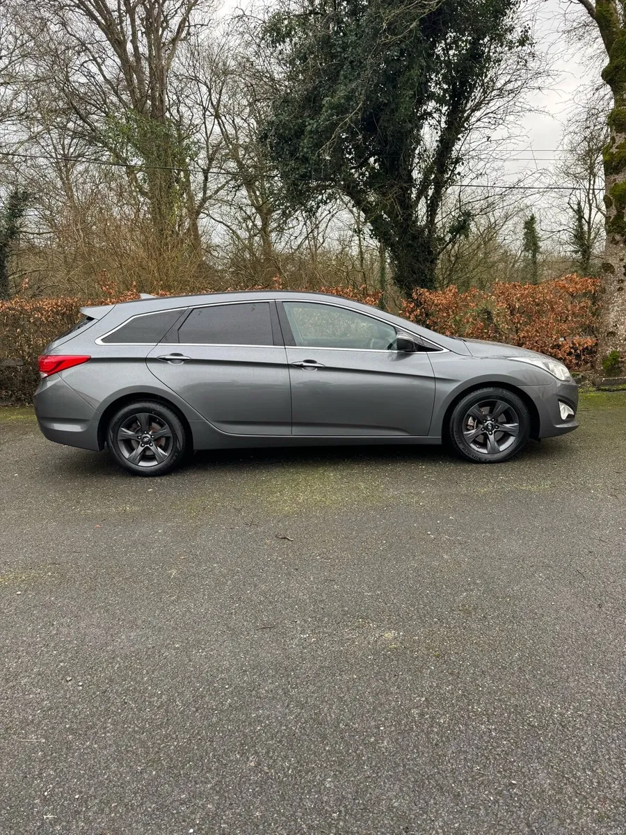 2014 Hyundai i40 1.7 CRDI PREMIUM BLU DRIVE - Image 2