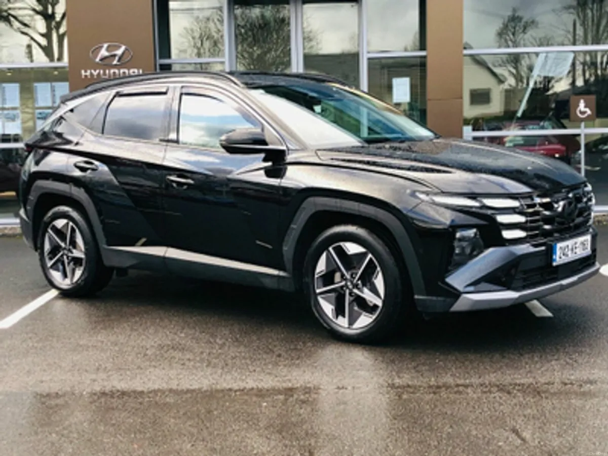 Hyundai Tucson Executive Plus 1.6 Diesel - Image 1