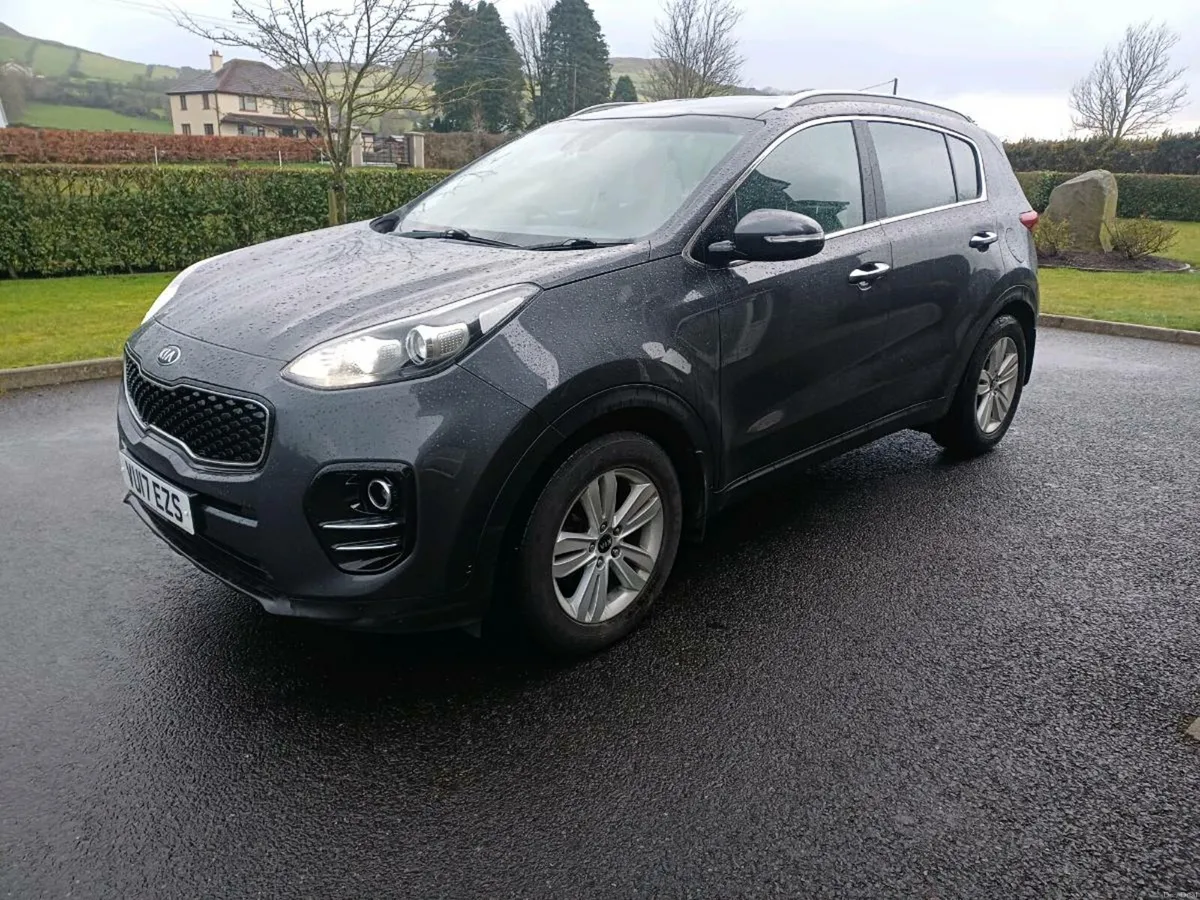 2017 kia sportage 1.7 diesel moted nov 26 £4460 - Image 2