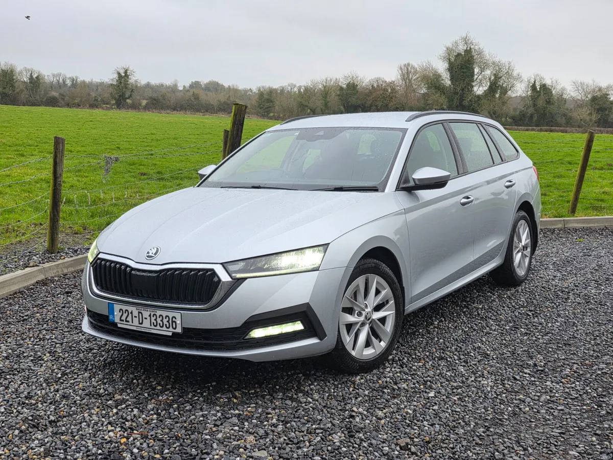 Skoda Octavia 2022 2.0 TDI Ambition Estate - Image 1