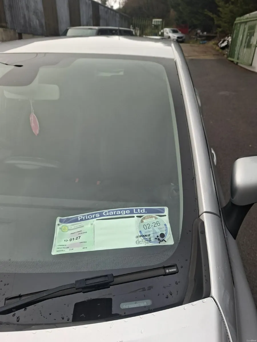 Renault Clio 2019 - Image 2