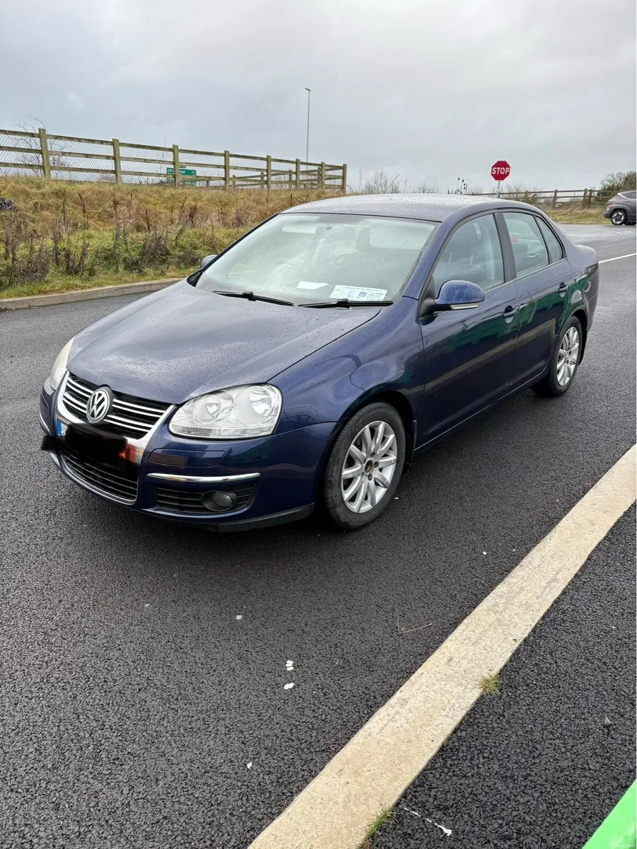 Volkswagen Jetta - Image 1