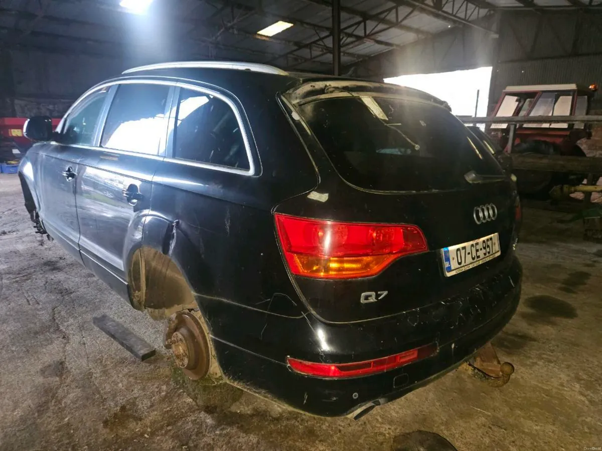 2007 audi Q7 - Image 3
