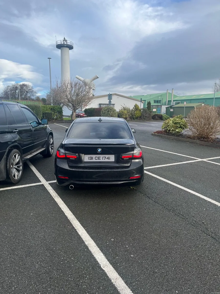 BMW 3-Series 2013 - Image 2