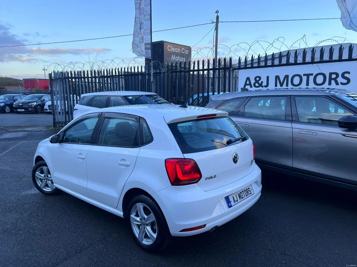 16 VW POLO 1.2 HIGH LINE AUTOMATIC - Image 4