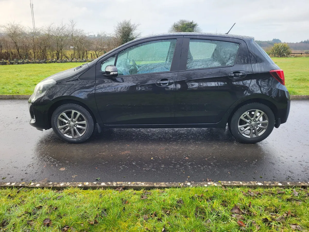 Toyota Yaris  1L  NCT 1/27 - Image 3