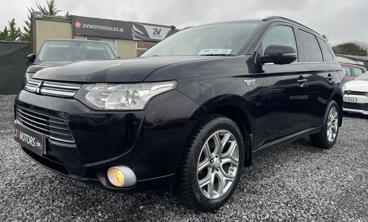 🔵 Mitsubishi Outlander 2.0 GX4H PHEV 160BHP  AUTO - Image 2