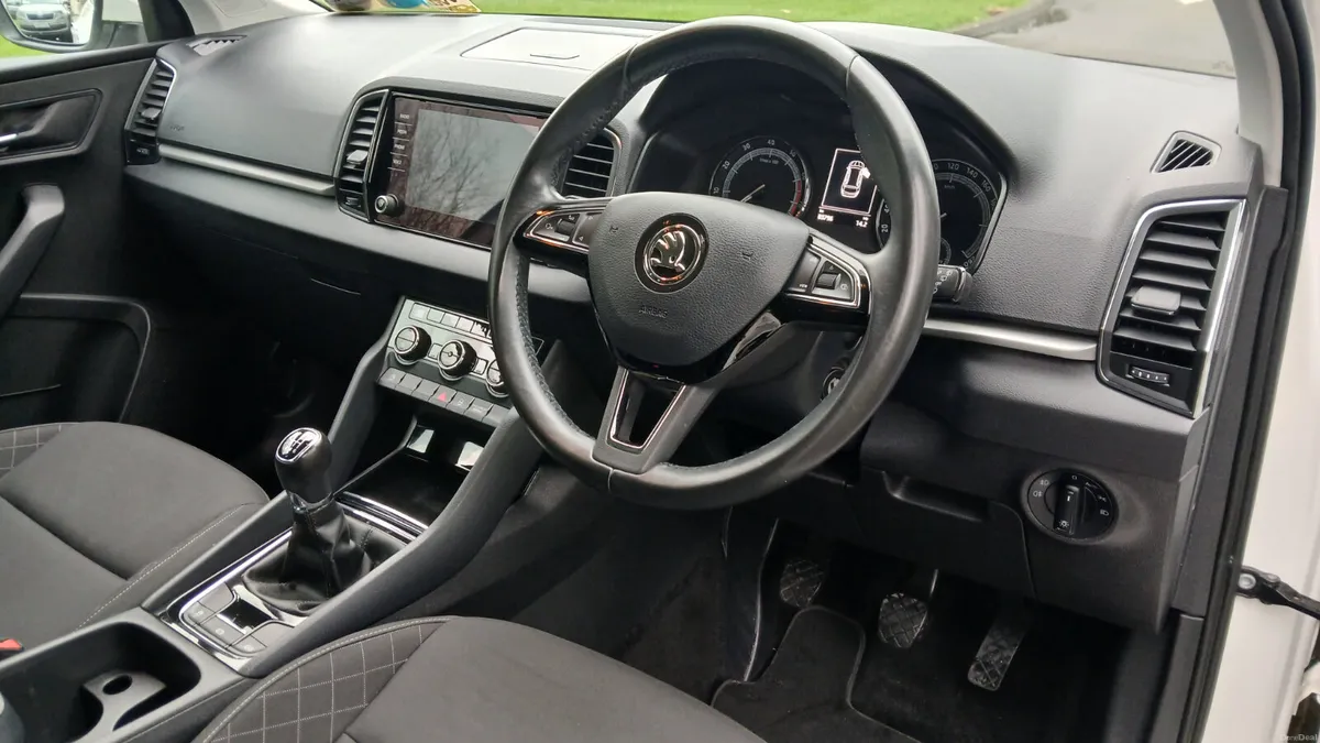Skoda Karoq 2019 1.0 AMBITION 5dr *IRISH CAR* - Image 3