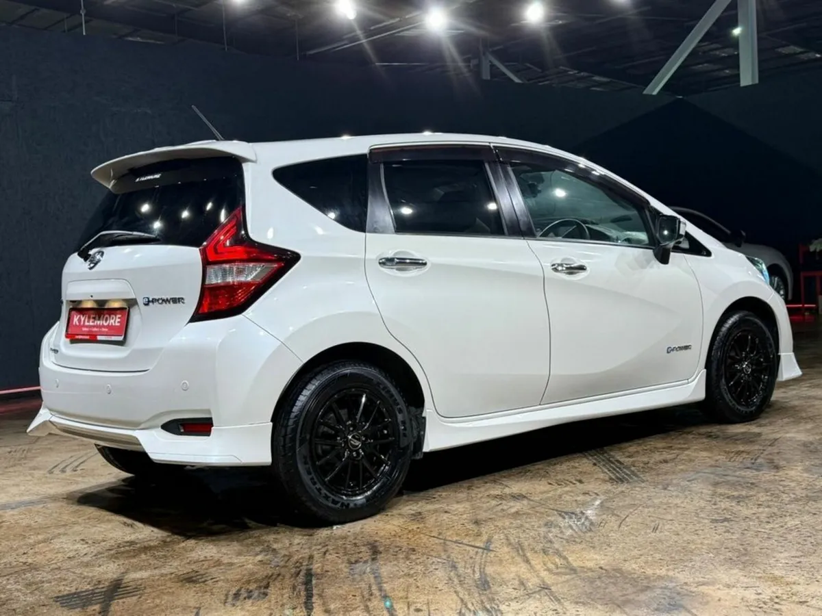 Nissan Note MEDALIST EDITION - E POWER HYRBID - BR - Image 4