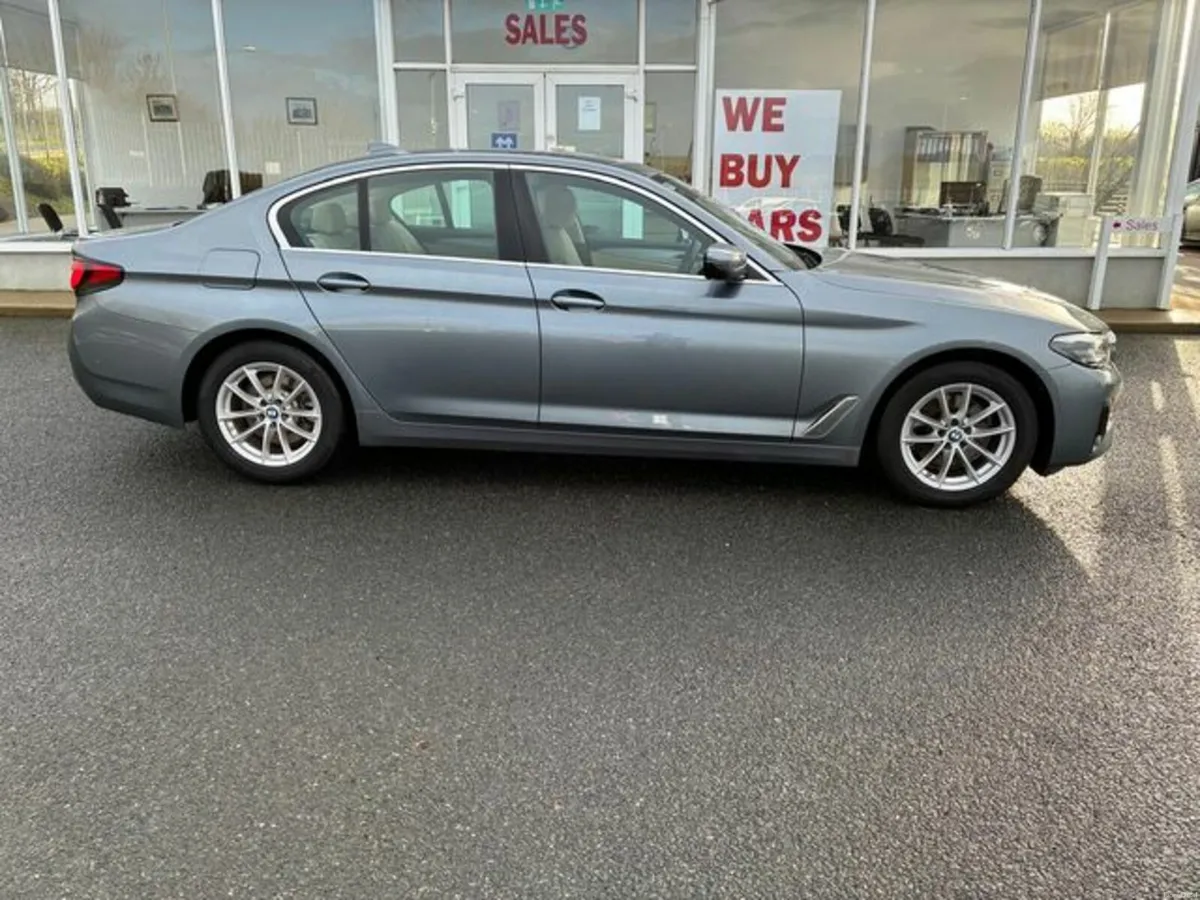 BMW 5-Series 520D SE 5SSA 4DR Auto - Image 2