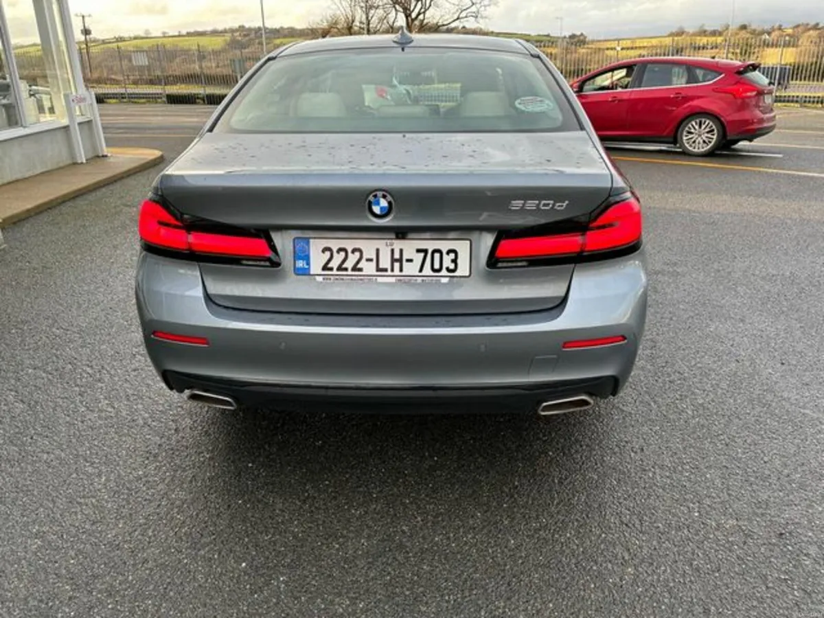 BMW 5-Series 520D SE 5SSA 4DR Auto - Image 4