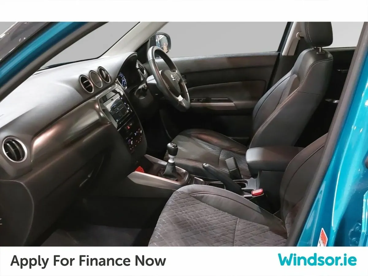 Suzuki Vitara 1.4 Hybrid SZ5 MT - Image 4