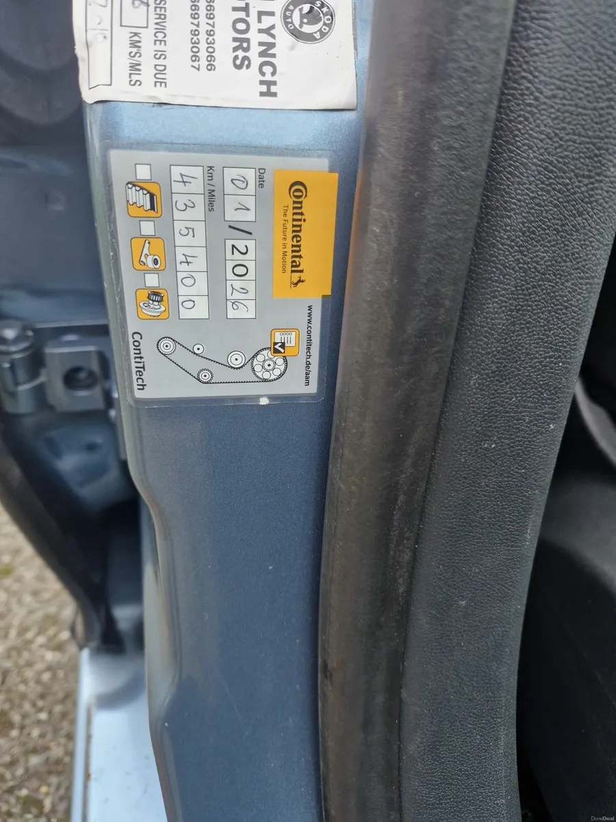 Skoda Octavia 2008 - Image 2