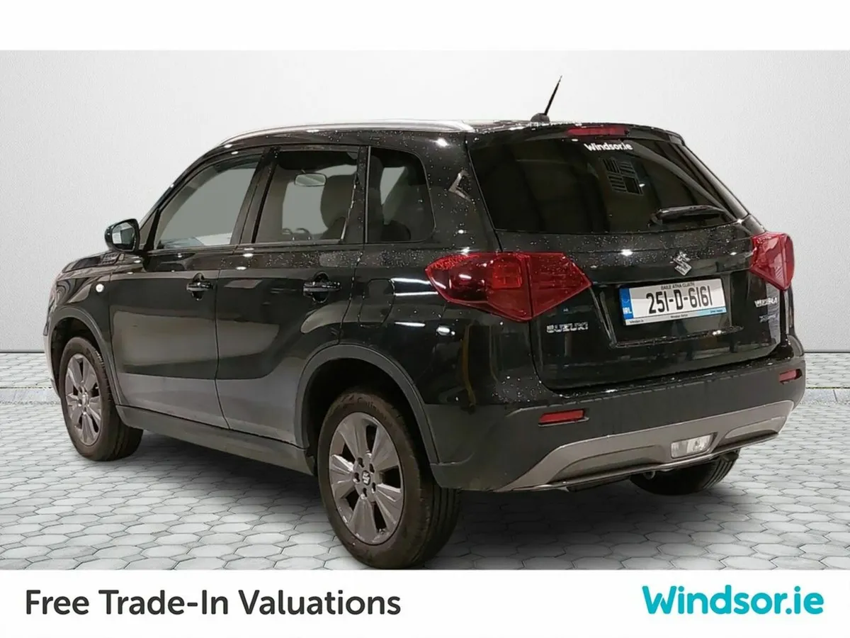 Suzuki Vitara 1.5 Full Hybrid SZ-T AGS - Image 2