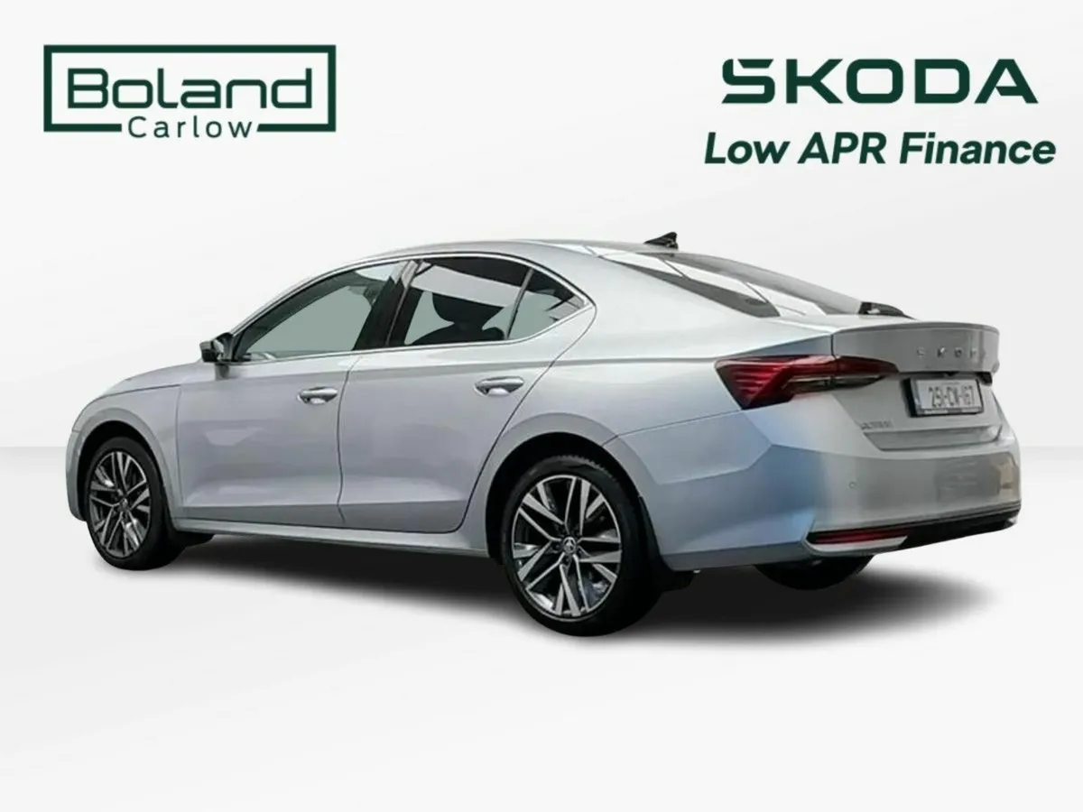Skoda Octavia 2.0TDI SEL PLUS *5.9% APR* €100 PER - Image 3