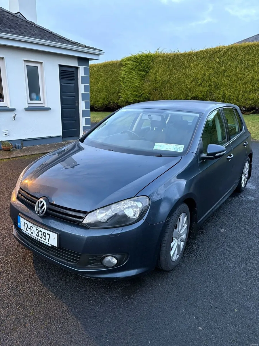 Volkswagen Golf R Line - Image 2