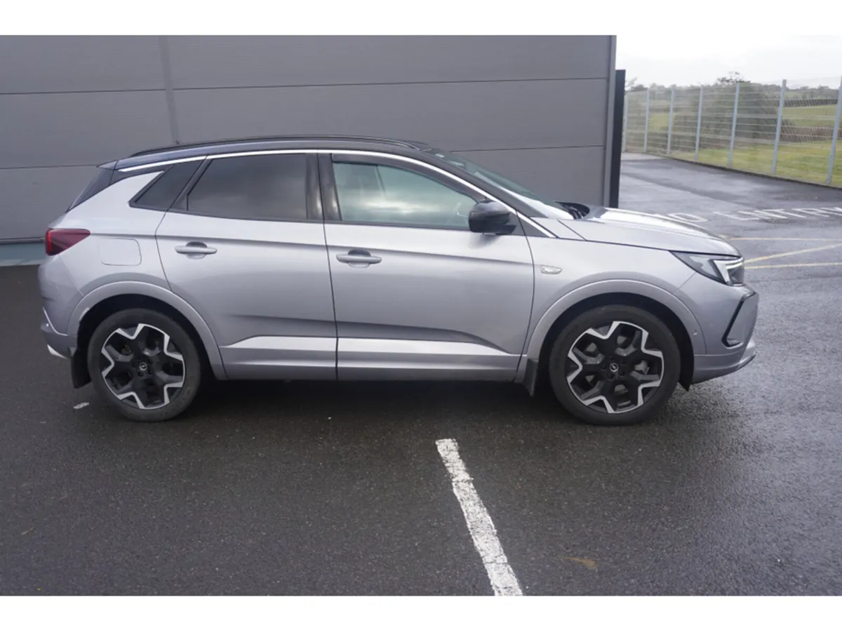 Opel Grandland ELITE PHEV-1.6 225 225HP-8SP AUTO X - Image 2