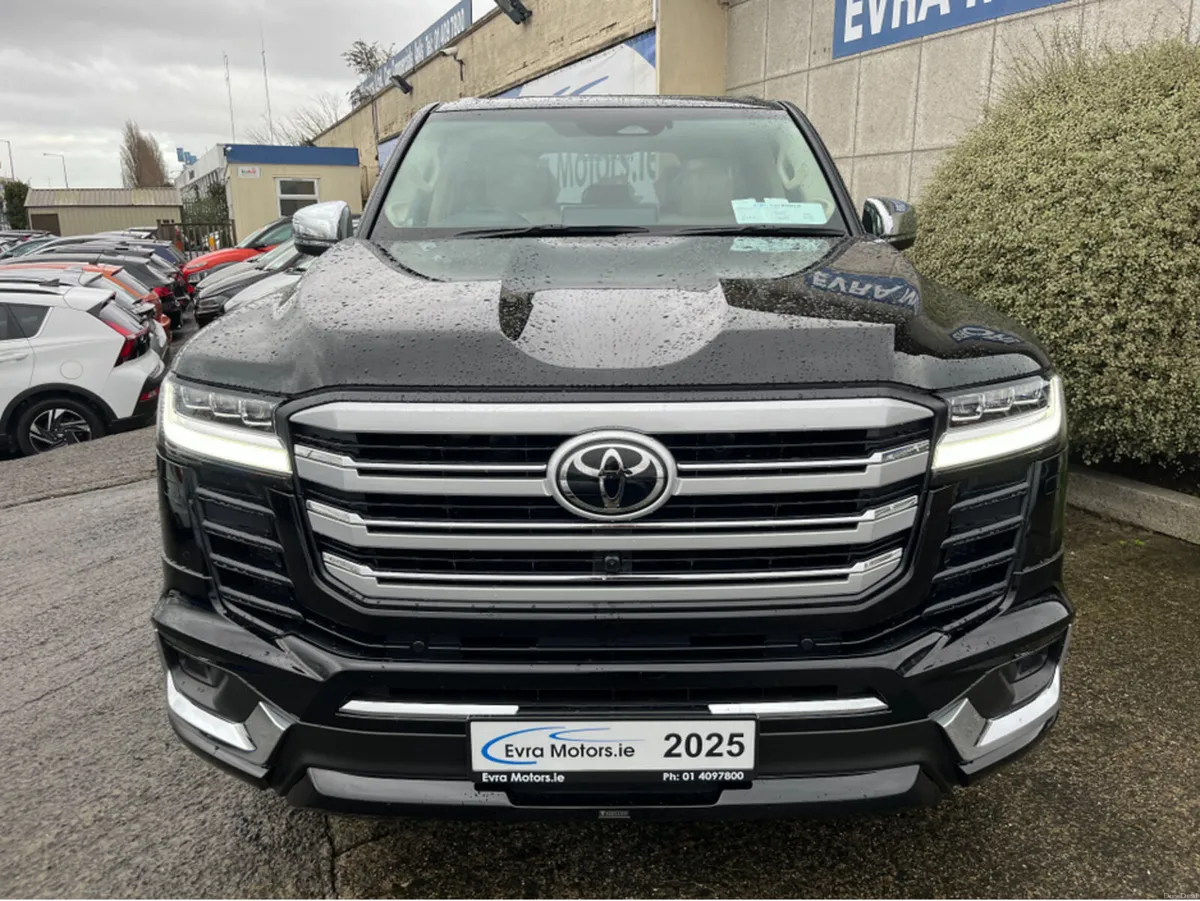 Toyota Land Cruiser AMAZON 3.3 DIESEL AUTOMATIC // - Image 2