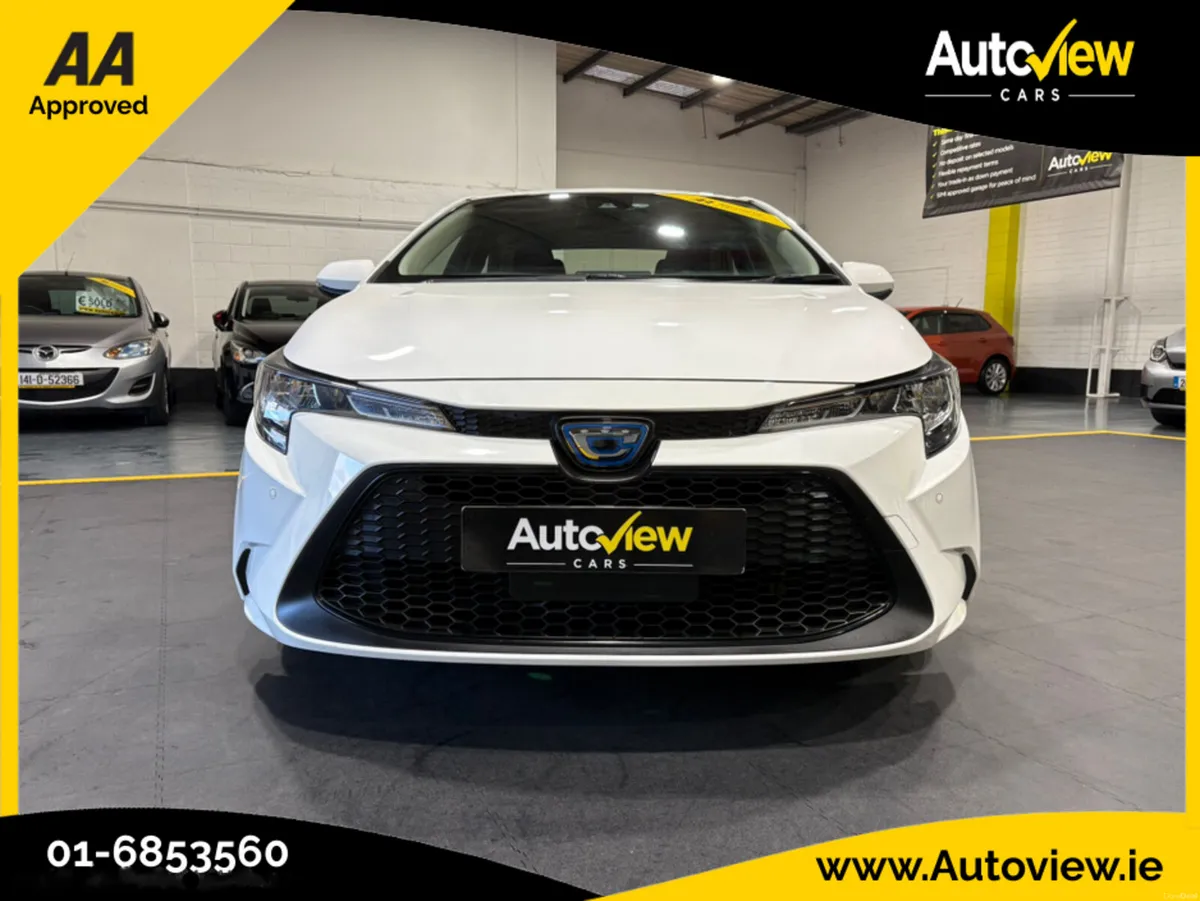 Toyota Corolla 1.8 Self-Charging Hybrid Automatic. - Image 2