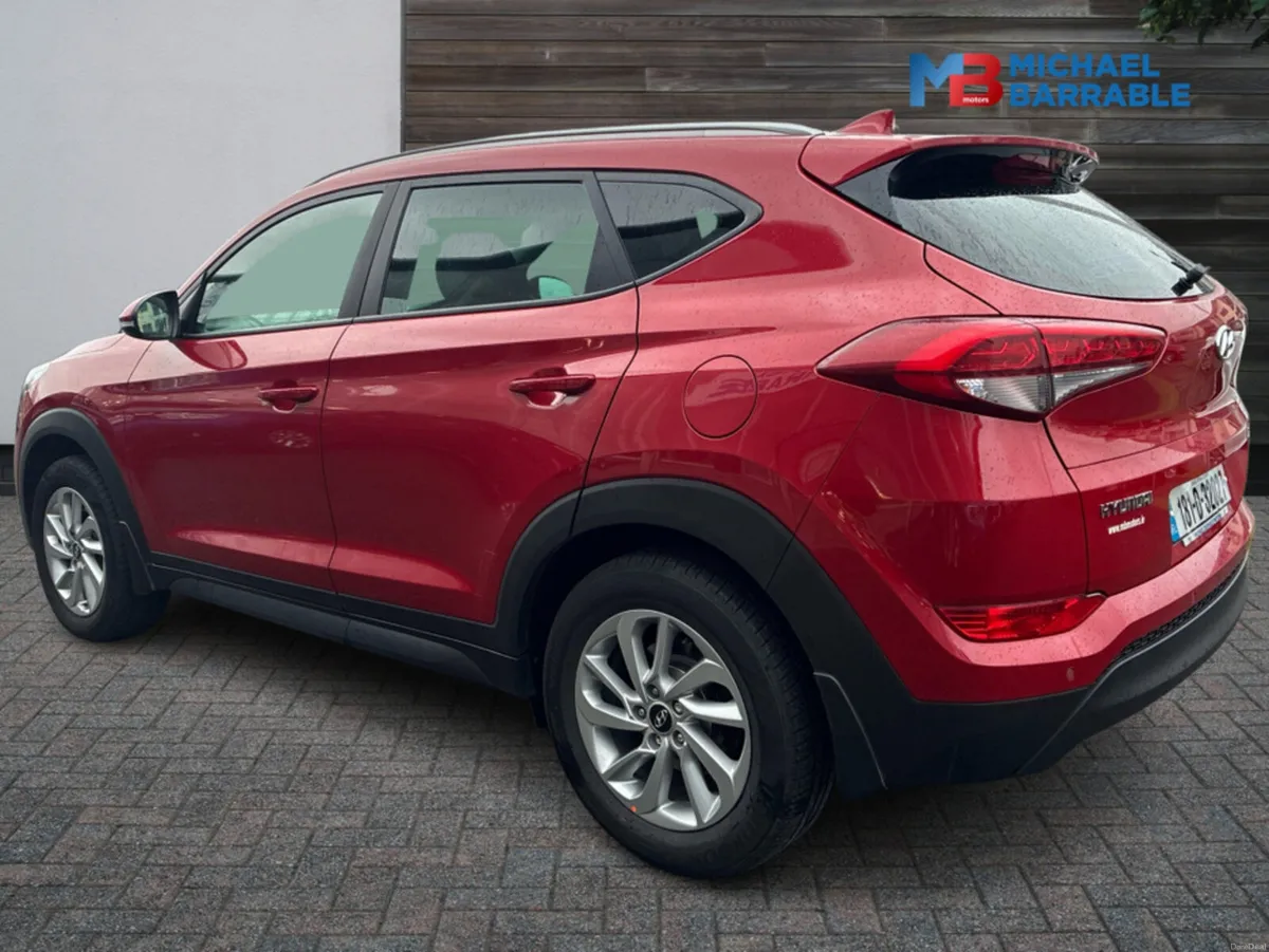 Hyundai Tucson EXECUTIVE 1.7 5DR - Image 3