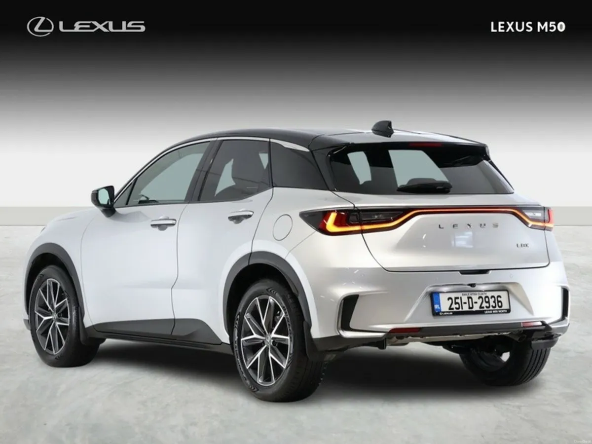 Lexus LBX Emotion - Image 2