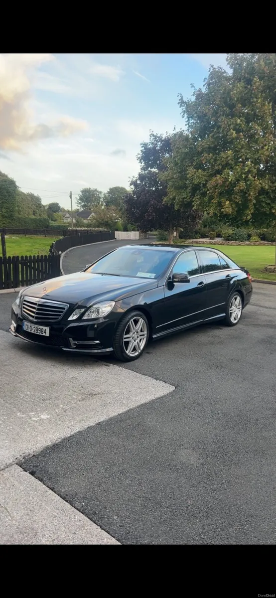 Mercedes-Benz E-Class 2013 - Image 3