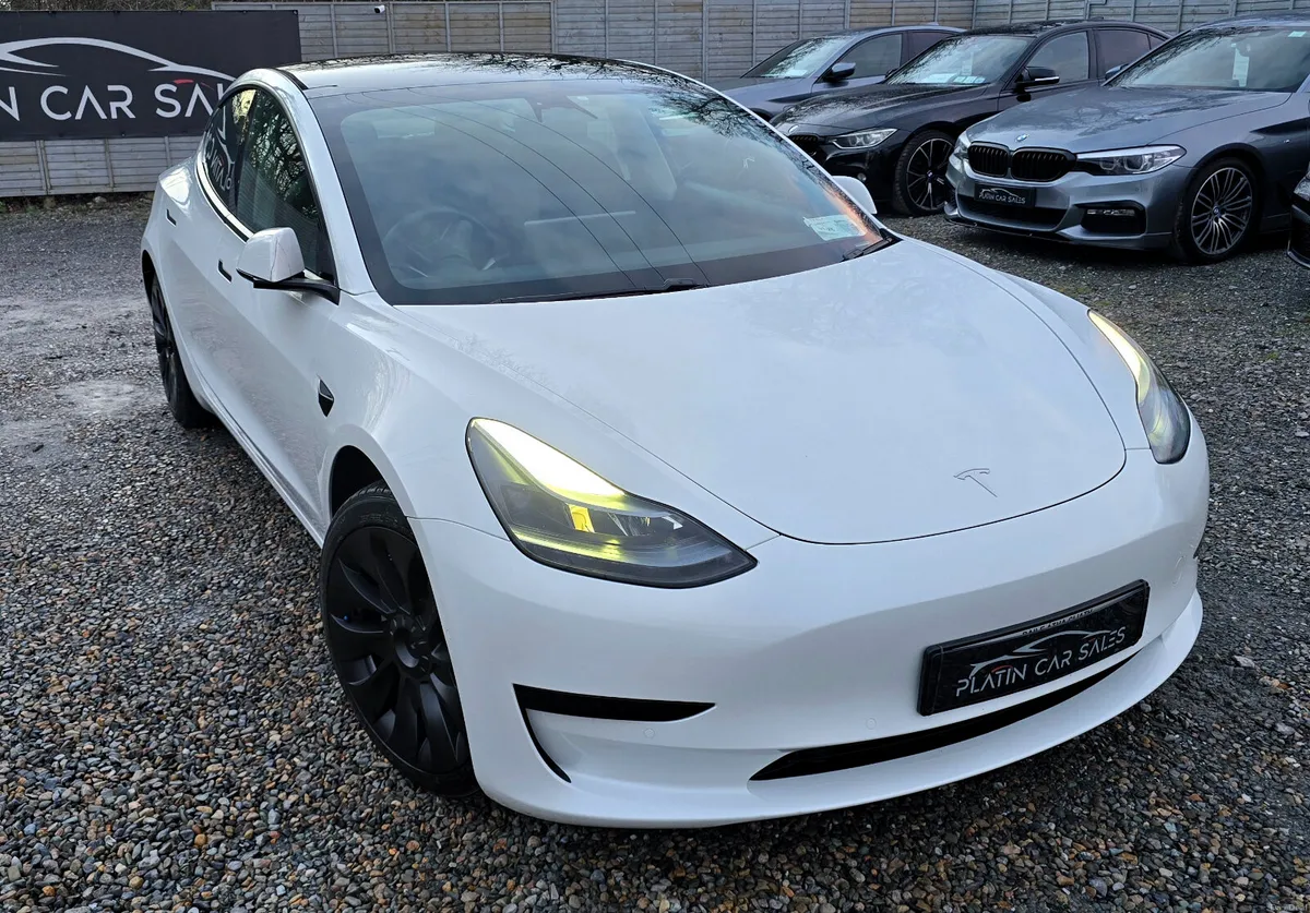 🔥 2022 Tesla Model 3 SR+ RWD - Image 3