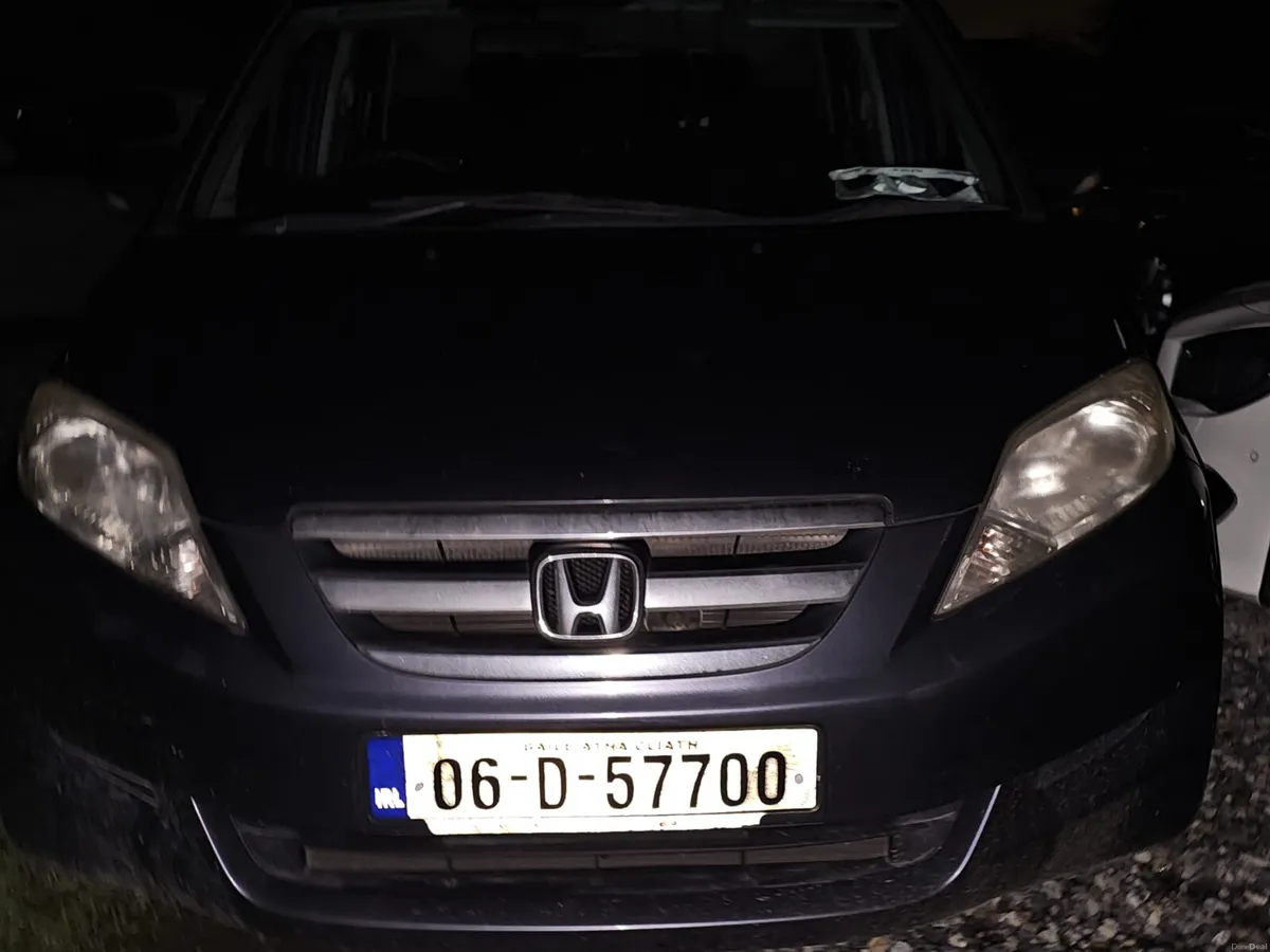 Honda FR-V 2006 petrol ⛽️  nct&tax €890 - Image 4