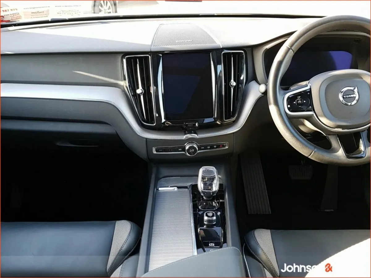 Volvo XC60 T6 350hp AWD PHEV Plus Dark (Two Year V - Image 2
