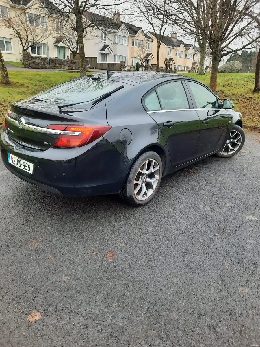 Vauxhall Insignia - Image 3
