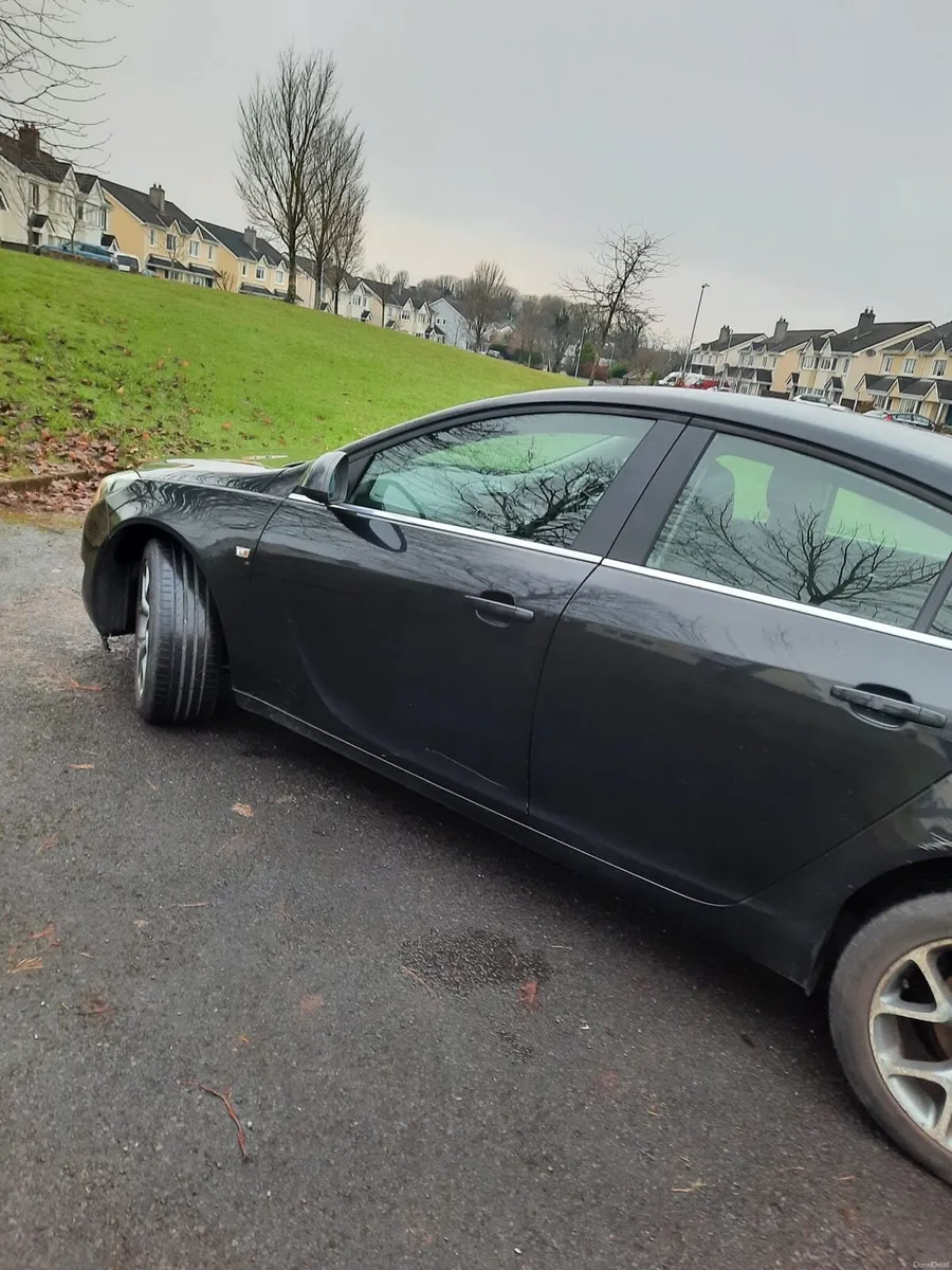 Vauxhall Insignia - Image 4