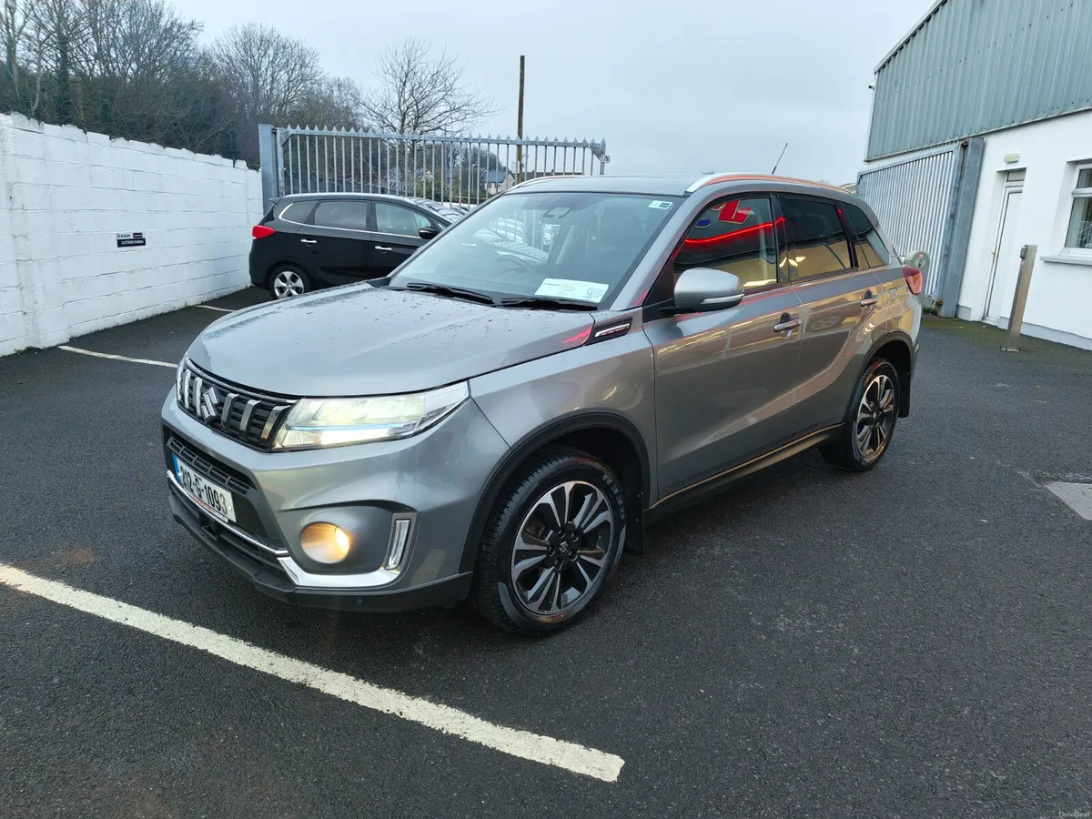 Suzuki Vitara SZT Hybrid AUTO - Image 4