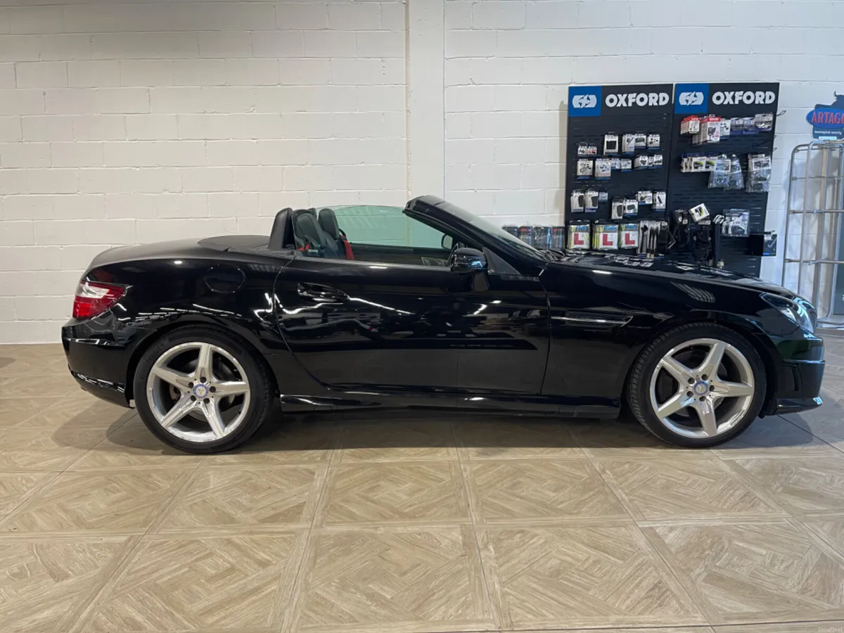 Mercedes-Benz SLK 250 2013 - Image 2