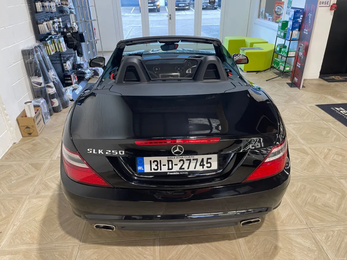 Mercedes-Benz SLK 250 2013 - Image 4