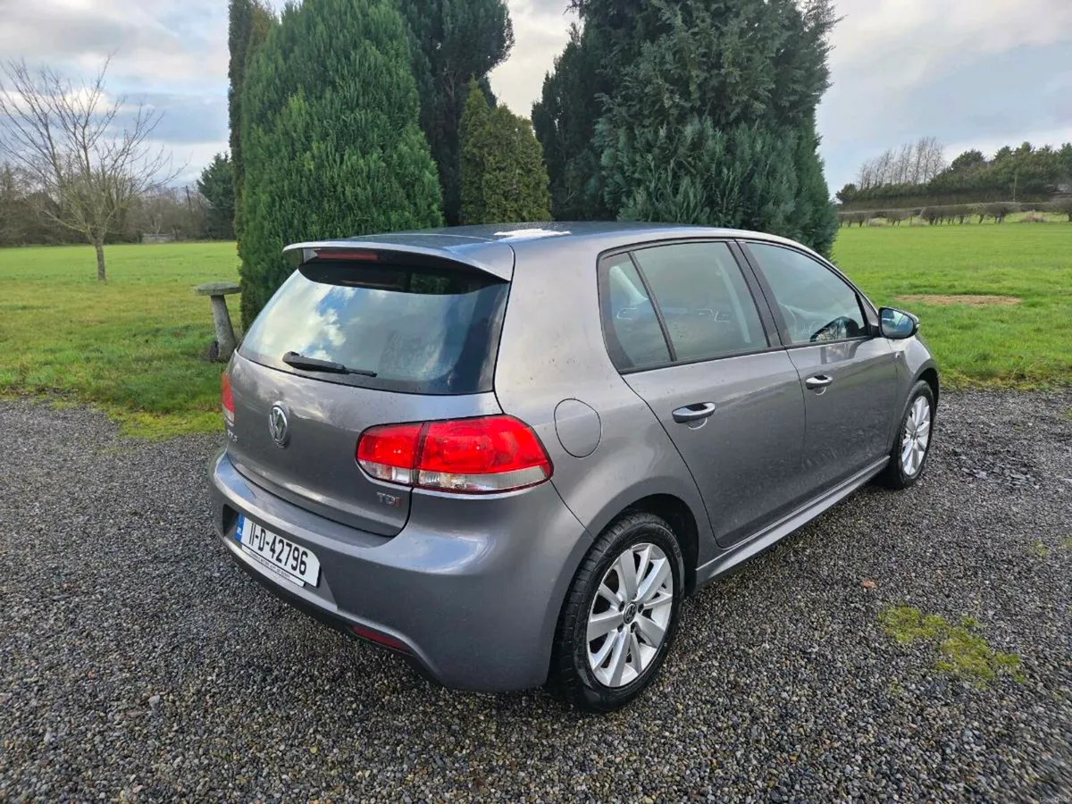Very Low Mileage VW Golf 1.6Tdi Automatic - Image 3